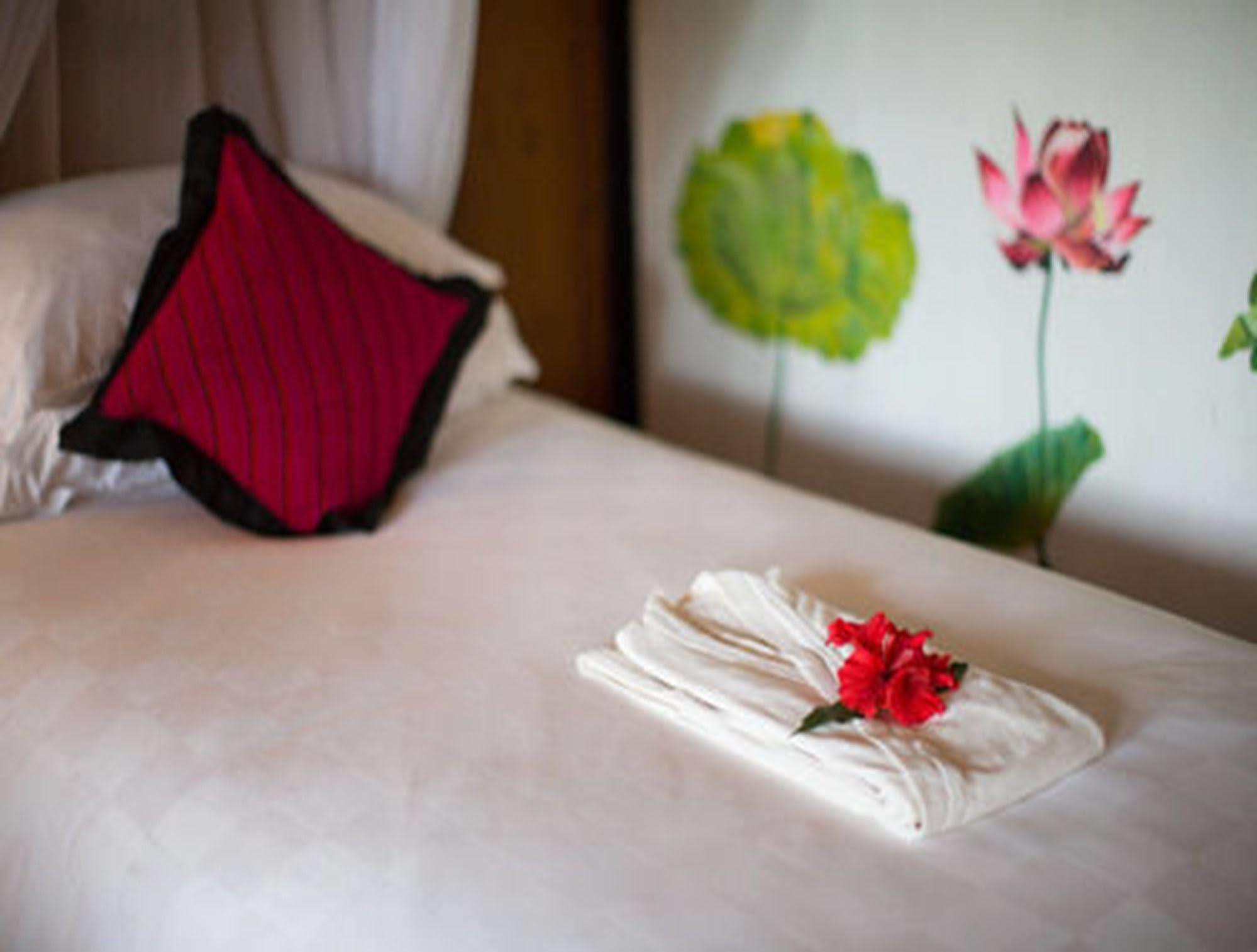 Inle Princess Resort Nyaung Shwe Buitenkant foto