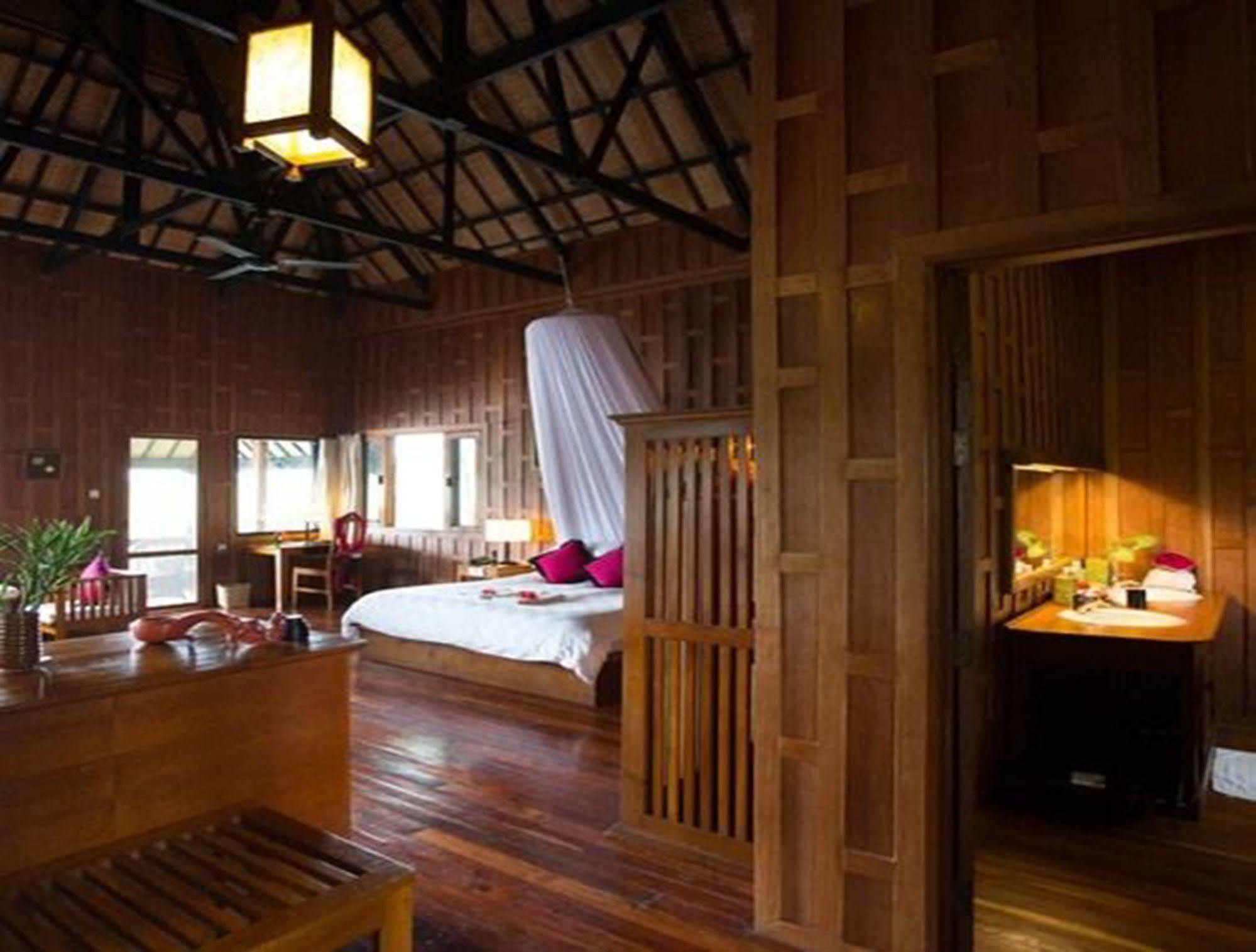 Inle Princess Resort Nyaung Shwe Buitenkant foto